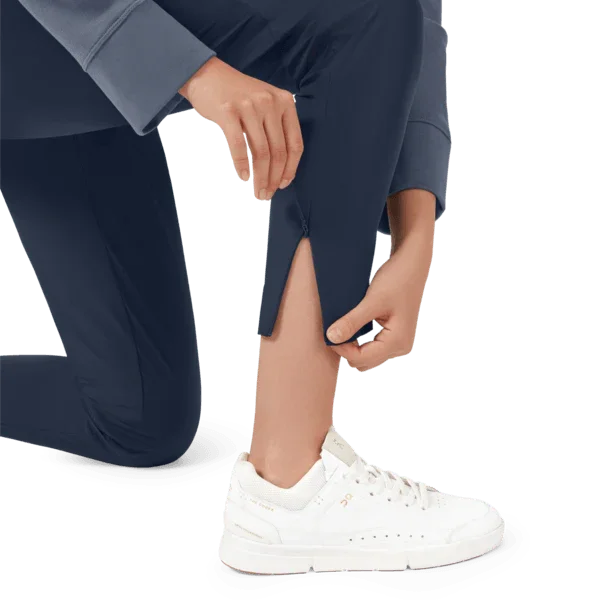 On Women's Lightweight Pants - Parkway Fitted