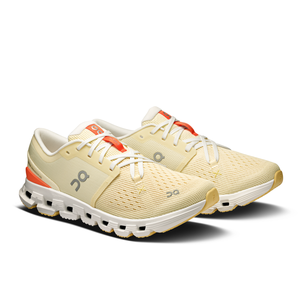 Women's Cloud X 4